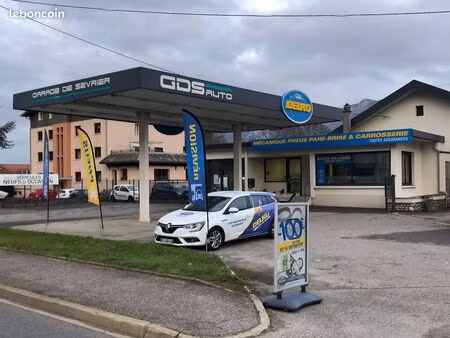garage automobile  garage 380 m² aurillac