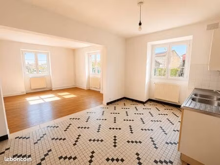 maison 4 pièces 79 m²