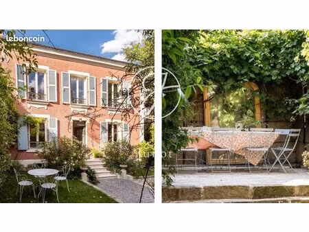maison 7 pièces 265 m²