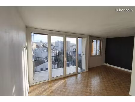 t4 à vendre