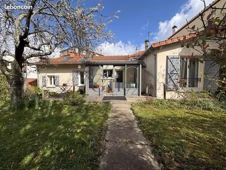 maison 3 pièces 70 m²