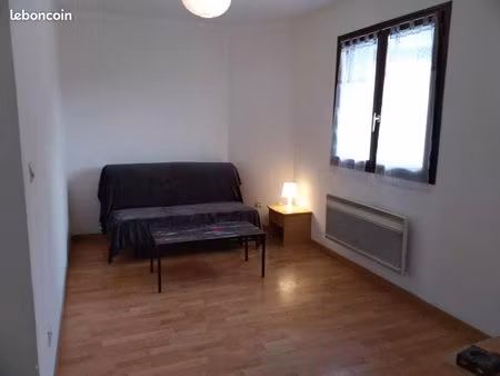 studio meublé au calme