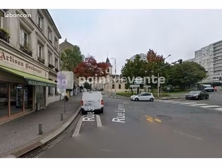 local commercial 480 m²