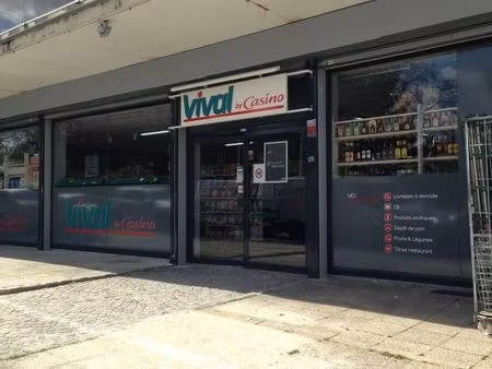 local commercial 298 m²