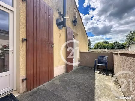 maison 3 pièces 74 m²