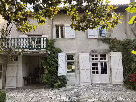 vente | maison ancienne | 187 m² | saint-claud | terrasse