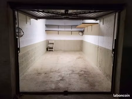 place parking box fresnes