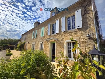 maison 6 pièces 145 m²