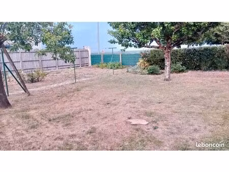terrain à bâtir de 256 m2 à vérines 17540