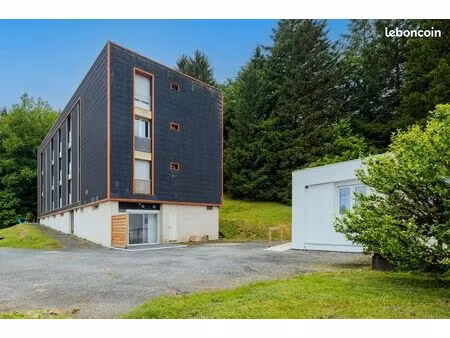 studio 22 m2 19800 correze