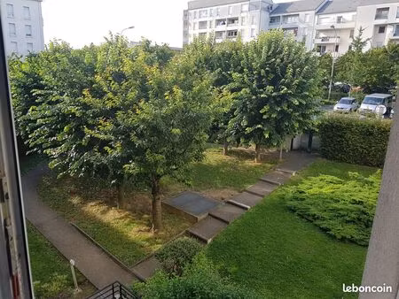 créteil – studio de 27 61 m2 au cœur d'espaces verts avec parking – investissement locatif