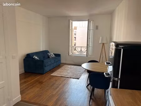 superbe studio meublé refait à neuf – 25 m² – lumineux  calme sur cour – clichy
