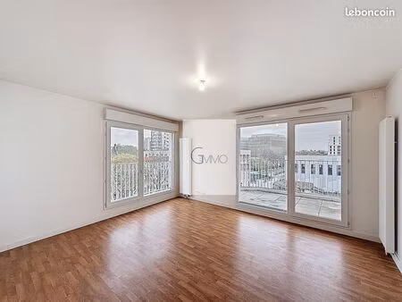 t3 lumineux avec double balcon et parking – l’haÿ-les-roses