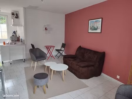 t2 meublé – place mulac – quartier saint cybard