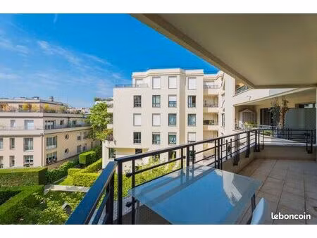 location t3 balcon boulogne porte saint cloud