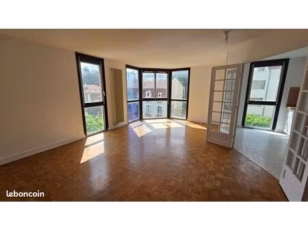 appartement 3 pièces 73 m²