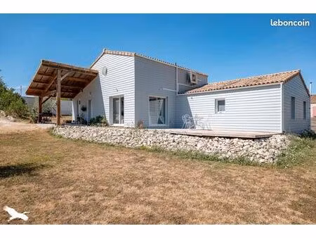 pavillon 4 pièces 137 m²