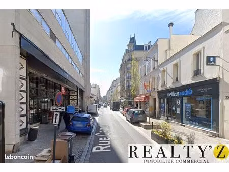 local commercial 30 m²