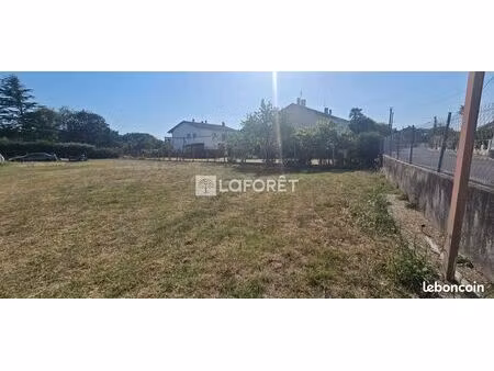 terrain 489 m² royan