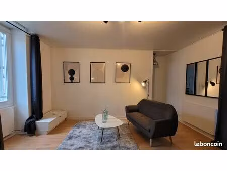 visites les 4 et 5 juillet - beau t2 meublé  bourges centre-ville  lumineux dans rue calme