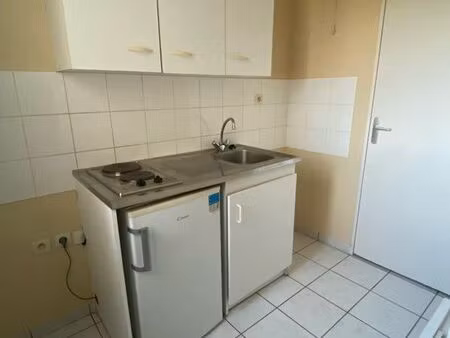 appartement 3 pièces en rdc idéal personnes âgées