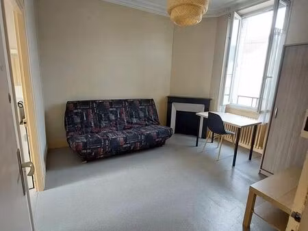 studio centre vierzon  toutes charges comprises