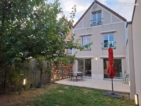 maison familiale récente à maisons-alfort - 5 chambres