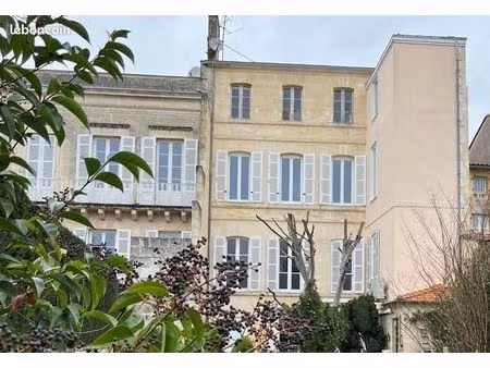 immeuble 350 m² jonzac