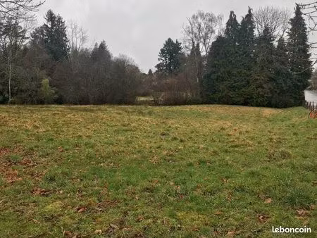 terrain 1 200 m² saint sornin lavolps