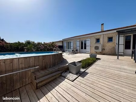 maison 5 pièces 165 m²