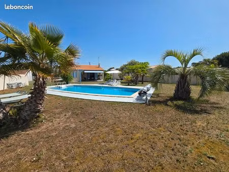 la tremblade – plain-pied avec piscine sur 1 185 m² de terrain clos et arboré