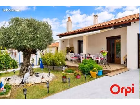 maison 3 pièces 95 m²