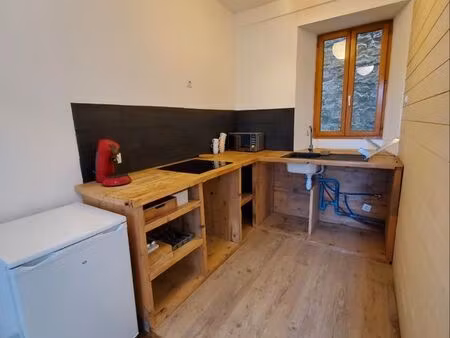 jolie studio à louer