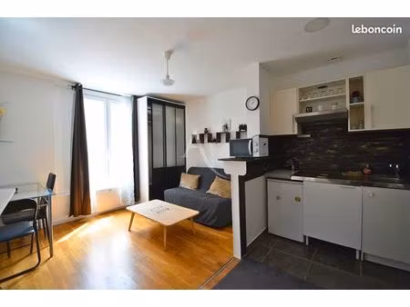 studio 1 pièce 22 m²