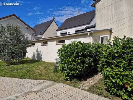 maisonnette meublée avec jardin ormesson sur marne a 10 min du rer a en bus
