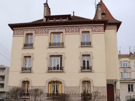 duplex 5 pièces 96 m²