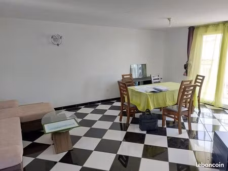 appartement 3 pièces 70 m²