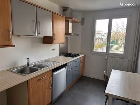 appartement 2 pièces proche ligne7