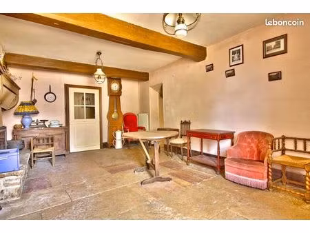 propriété 4 pièces 113 m²