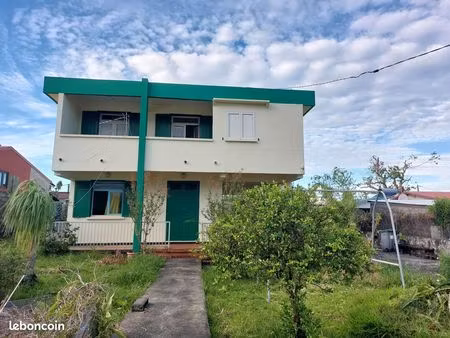 maison 7 pièces 121 m²