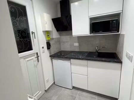 studio 17m2 meublé et équipé st-maur