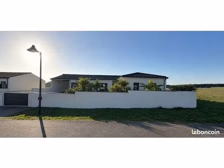 maison 4 chambres dont suite parentale plus piscine  garage et bureau