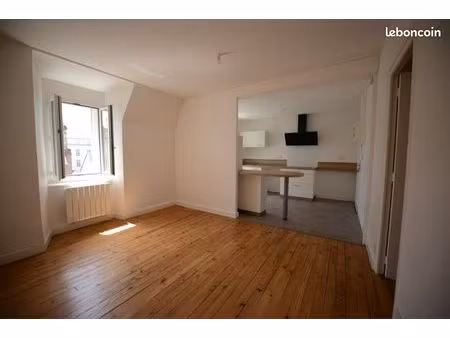 appartement t2 rénové – 40m² – proche hyper-centre de brive