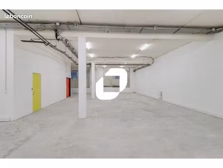 bureau 1 270 m²