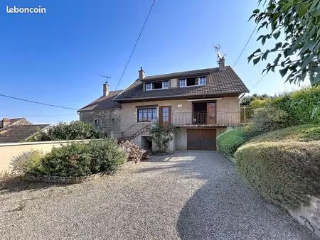 maison 5 pièces 142 m²
