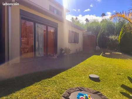 maison f5  proche de toutes commodités - belle surface