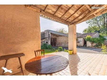 longère 7 pièces 158 m²