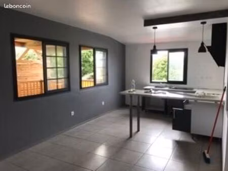 à louer : t3 de 75 m² à 10 min à pied de la plage - l'étang-salé-les-bains