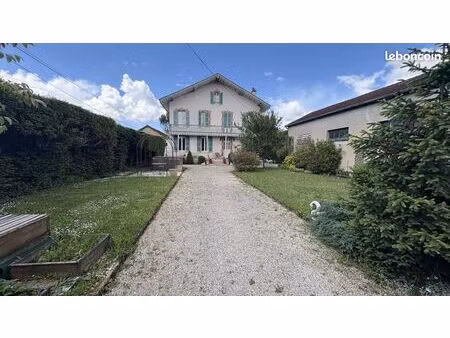 maison 4 pièces 101 m²