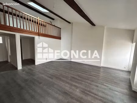 appartement 3 pièces 81 m²